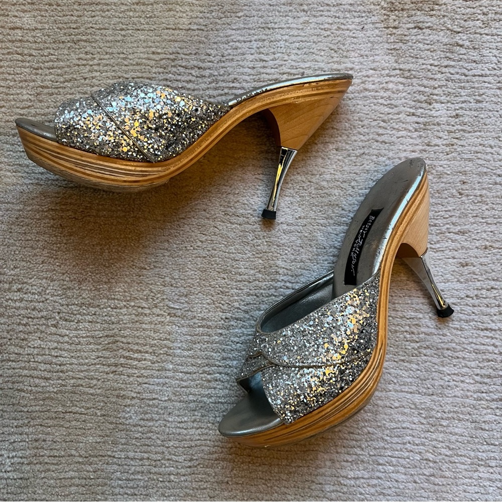 Betsey Johnson 50s Pinup Style Barbie Mules 7